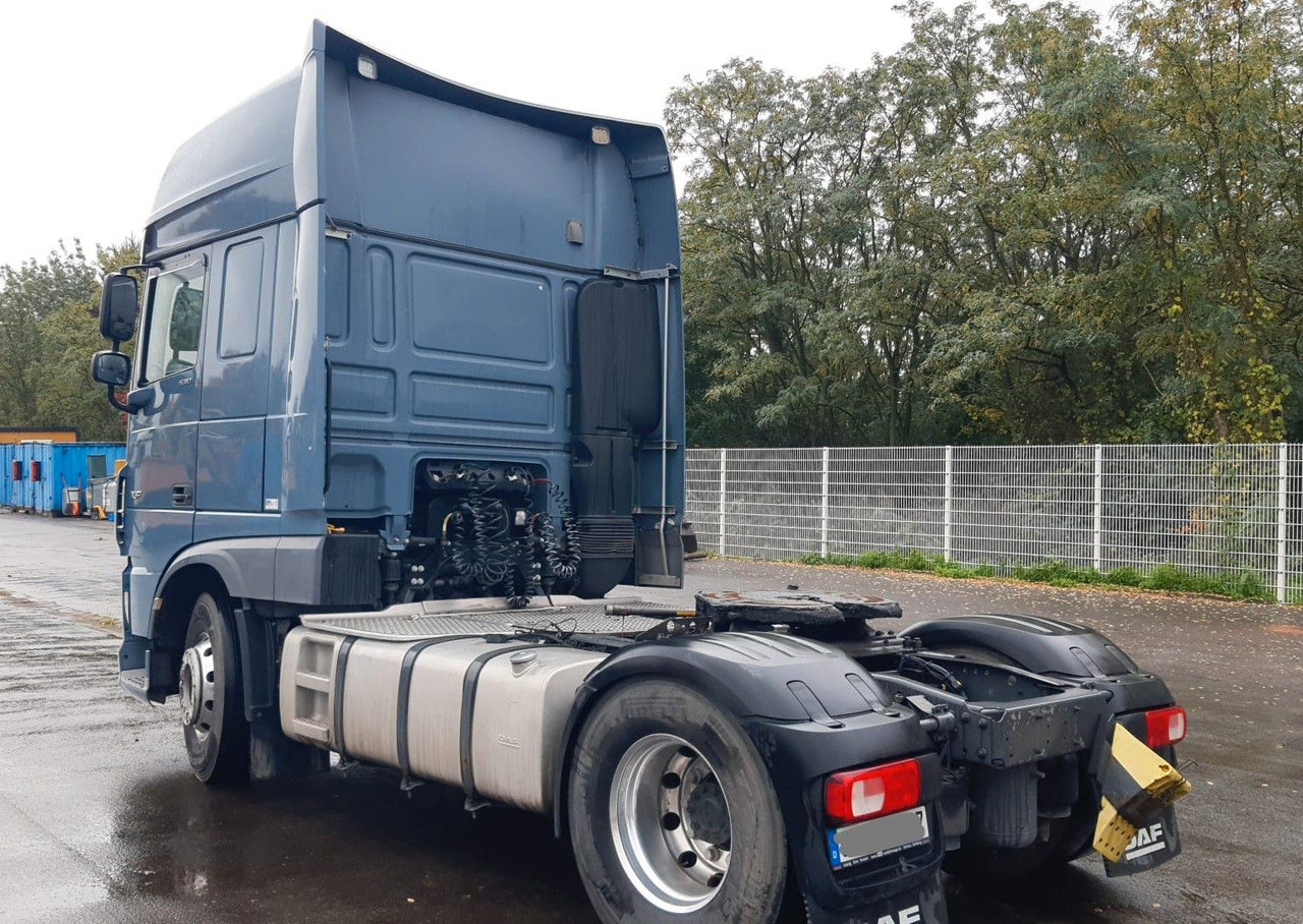 DAF XF 530 SSC Kipphydraulik, Standklima, Retarder - Çekici: fotoğraf 4 DAF XF 530 SSC Kipphydraulik, Standklima, Retarder - Çekici: fotoğraf 4
