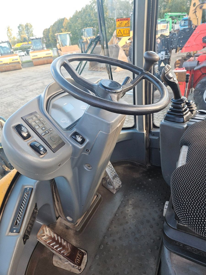 Volvo L30G Radlader mit Klappschaufel - Tekerlekli yükleyici: fotoğraf 5 Volvo L30G Radlader mit Klappschaufel - Tekerlekli yükleyici: fotoğraf 5