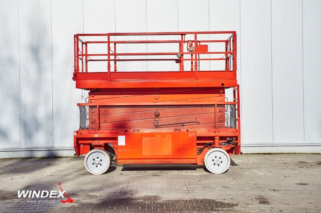 JLG Liftlux 180-12 - Makasli platform: fotoğraf 2 JLG Liftlux 180-12 - Makasli platform: fotoğraf 2