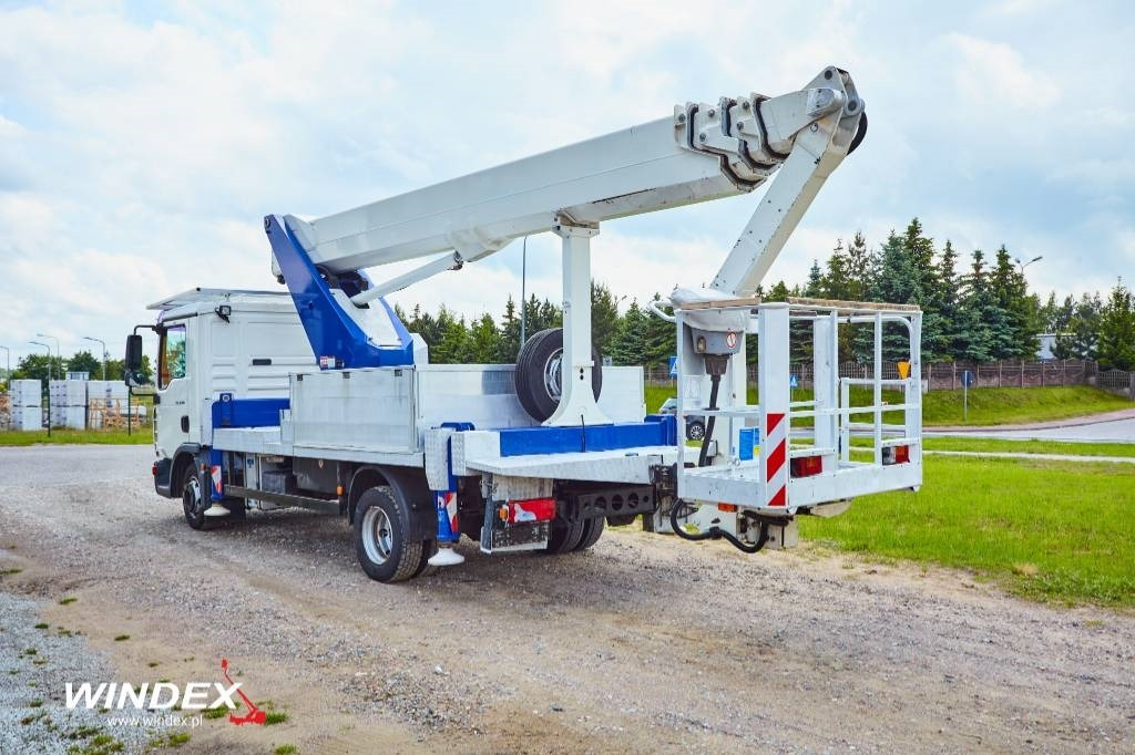 Wumag WT 300 - Araç üzerine platform: fotoğraf 5 Wumag WT 300 - Araç üzerine platform: fotoğraf 5