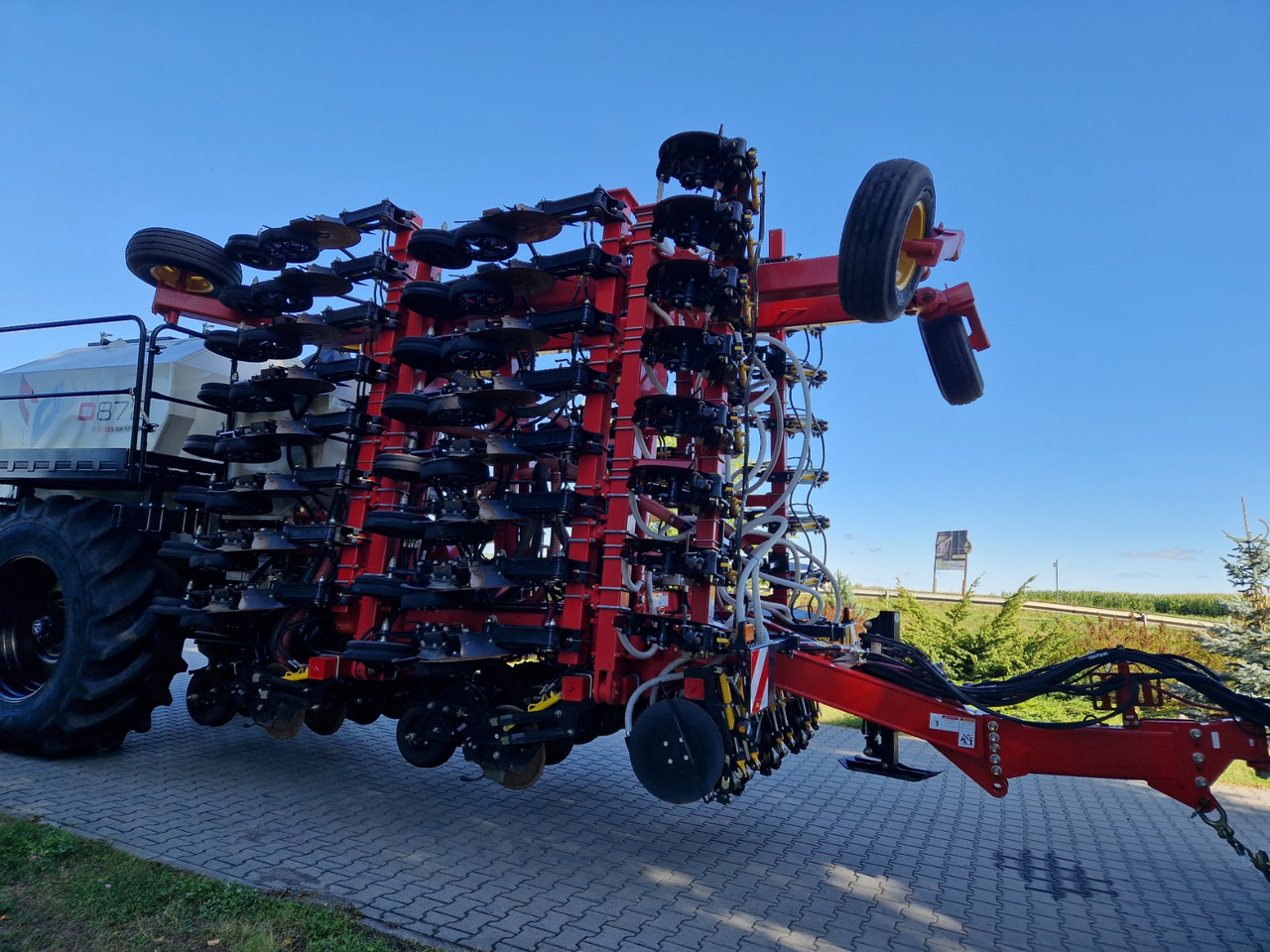 Bourgault CD 872-8 - Ekim makinesi: fotoğraf 4 Bourgault CD 872-8 - Ekim makinesi: fotoğraf 4
