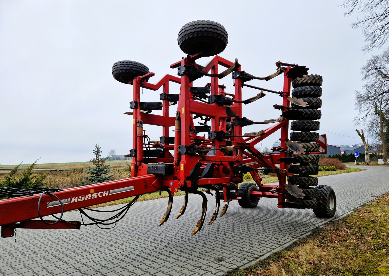 HORSCH Terrano 6 FX - Toprak işleme makinesi: fotoğraf 1 HORSCH Terrano 6 FX - Toprak işleme makinesi: fotoğraf 1