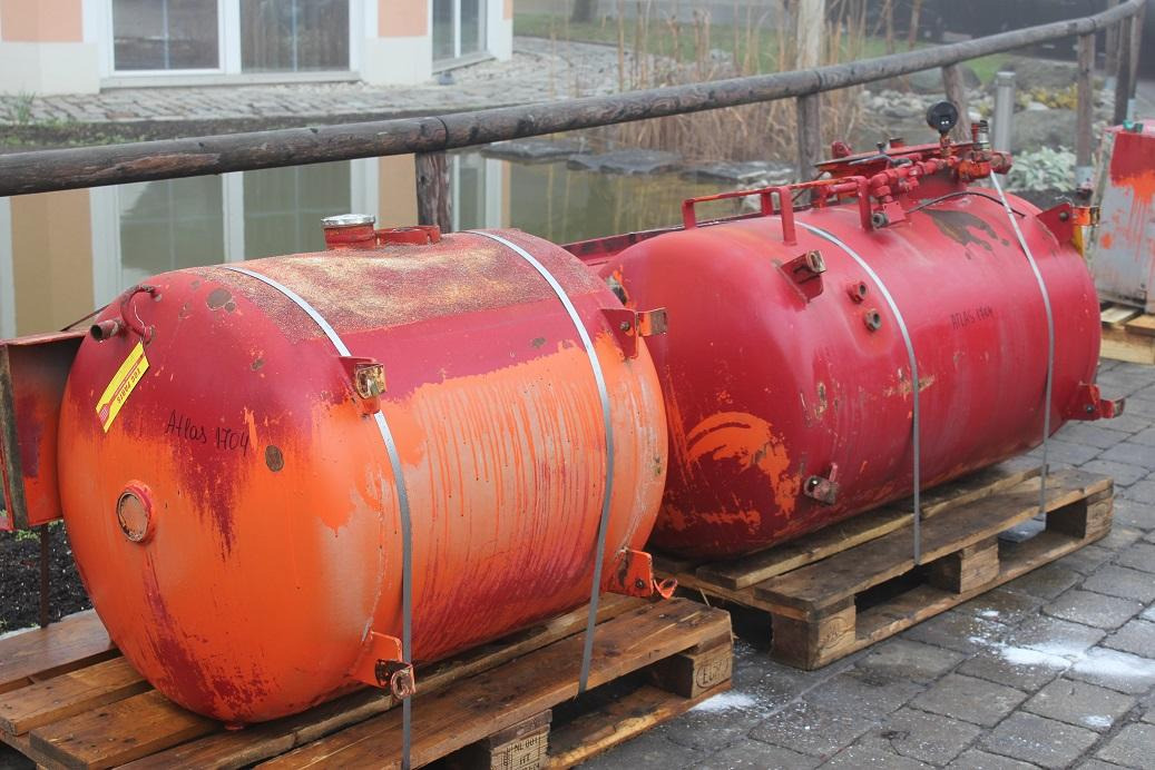 Atlas 1704 LC - Hidrolik depo - İş makinaları: fotoğraf 2 Atlas 1704 LC - Hidrolik depo - İş makinaları: fotoğraf 2