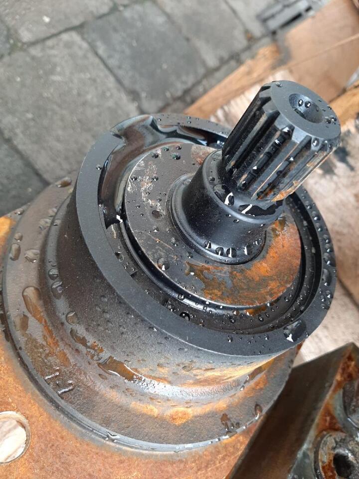 Case Voac aus 788 LC - Hidrolik motor - İş makinaları: fotoğraf 3 Case Voac aus 788 LC - Hidrolik motor - İş makinaları: fotoğraf 3