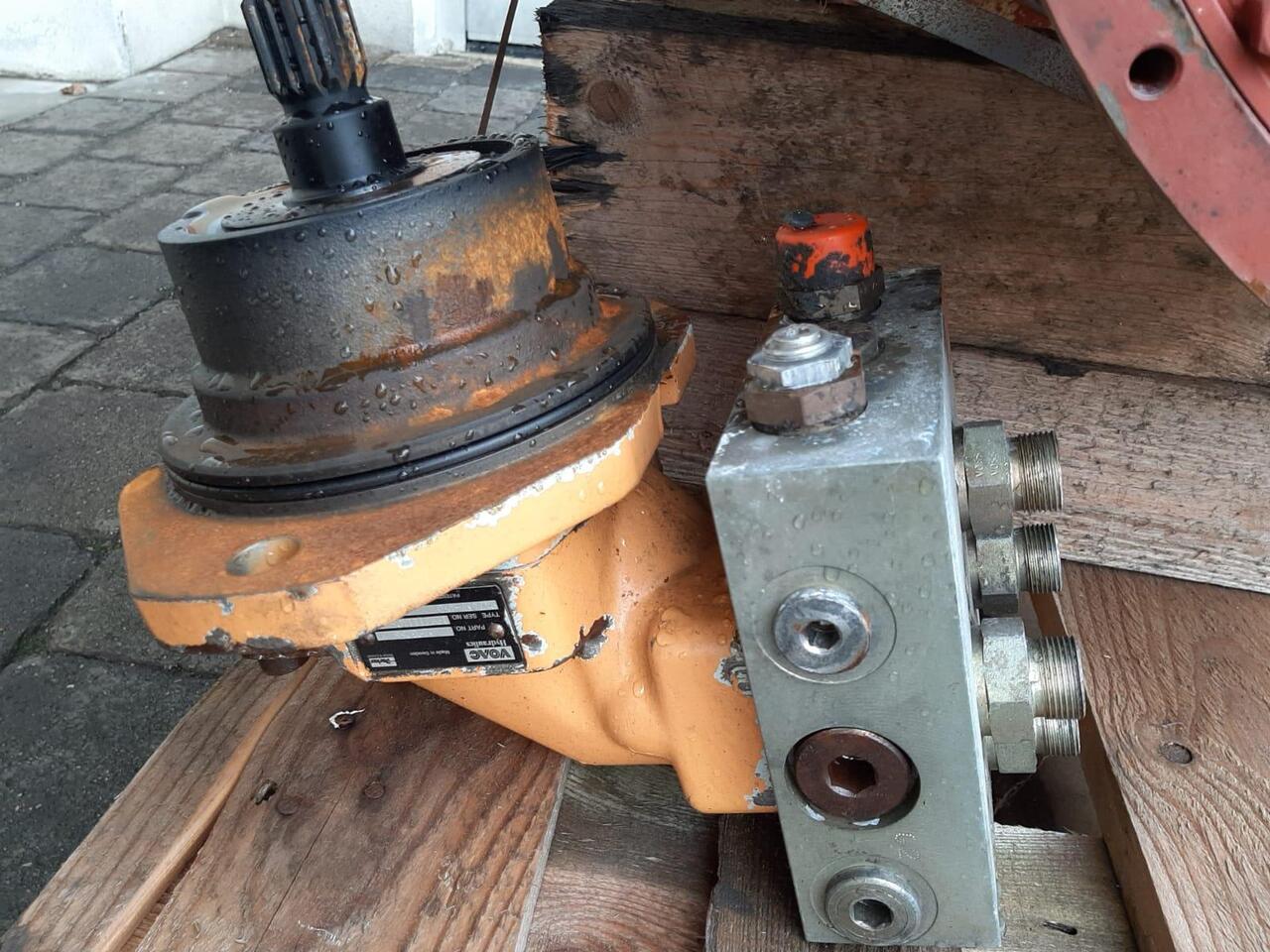 Case Voac aus 788 LC - Hidrolik motor - İş makinaları: fotoğraf 1 Case Voac aus 788 LC - Hidrolik motor - İş makinaları: fotoğraf 1