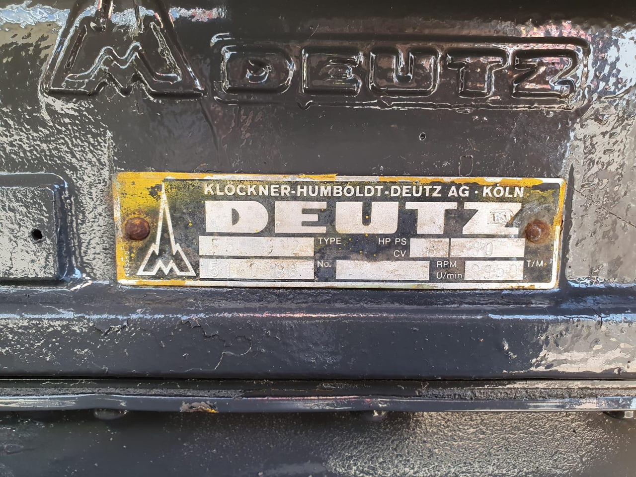 Deutz F6L912 - Motor - İş makinaları: fotoğraf 4 Deutz F6L912 - Motor - İş makinaları: fotoğraf 4