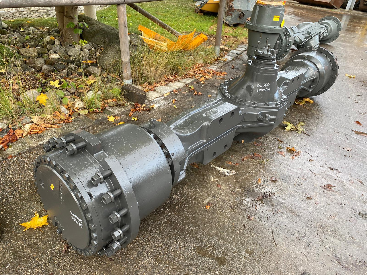 Doosan DL 500 - Aks ve yedek parça - İş makinaları: fotoğraf 1 Doosan DL 500 - Aks ve yedek parça - İş makinaları: fotoğraf 1