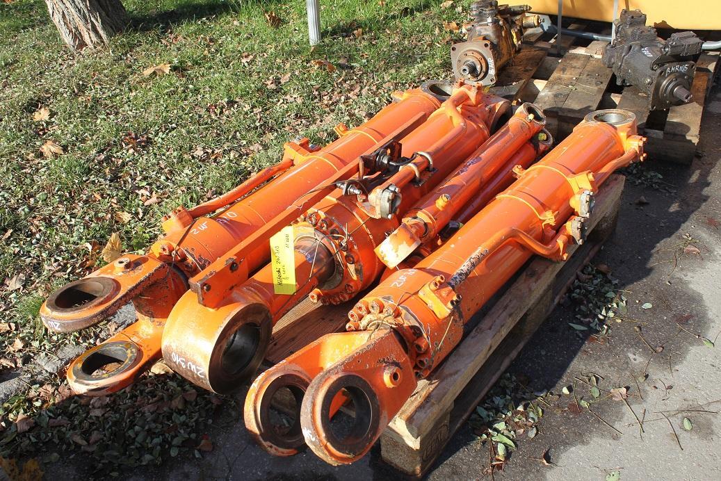 Hitachi ZW 310 - Hidrolik silindir - İş makinaları: fotoğraf 3 Hitachi ZW 310 - Hidrolik silindir - İş makinaları: fotoğraf 3