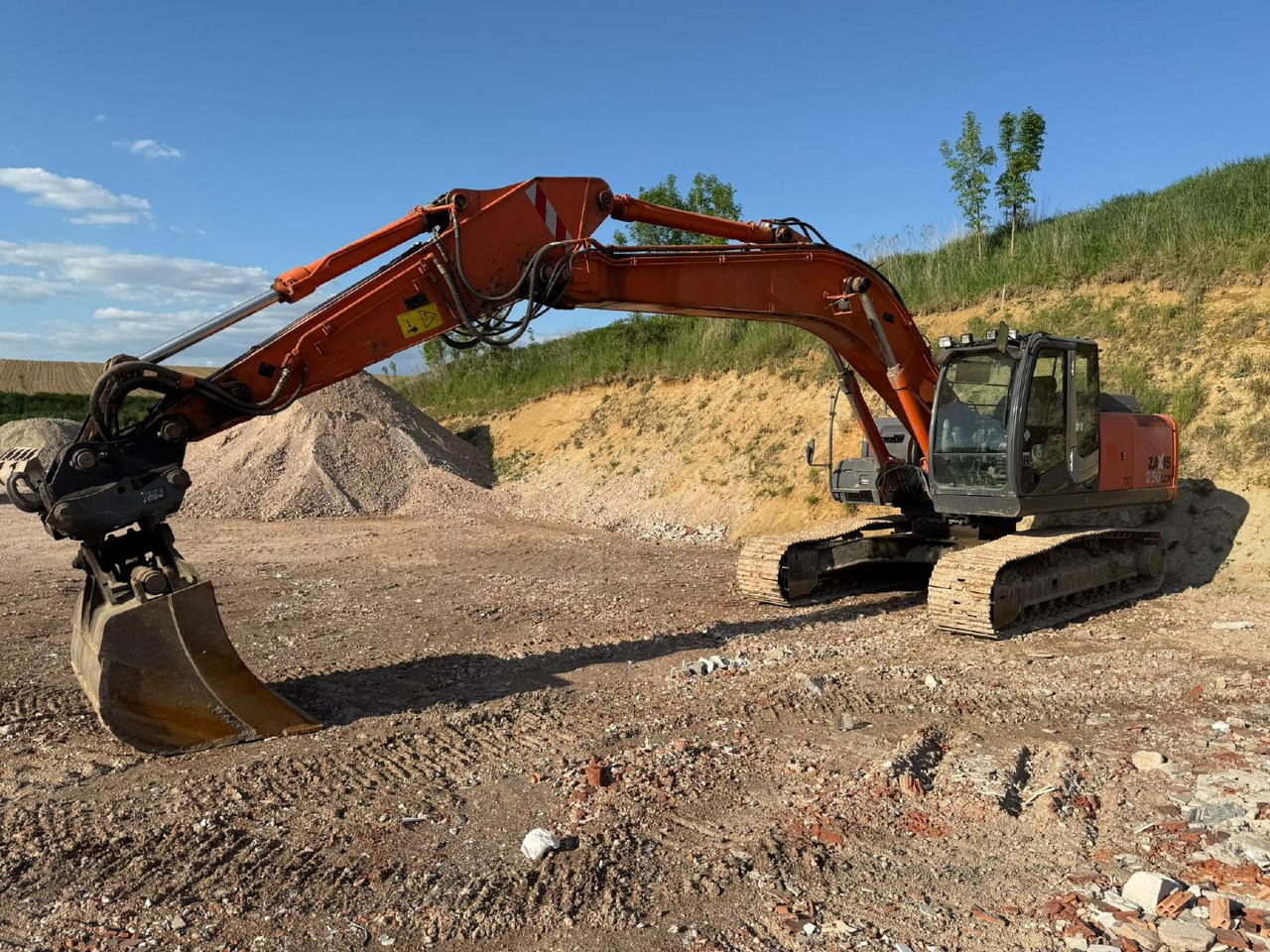 Hitachi ZX 250 LCN -3 - Paletli ekskavatör: fotoğraf 3 Hitachi ZX 250 LCN -3 - Paletli ekskavatör: fotoğraf 3