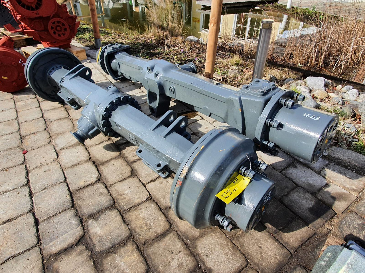 Liebherr AP B 745 aus A312 - Aks ve yedek parça - İş makinaları: fotoğraf 1 Liebherr AP B 745 aus A312 - Aks ve yedek parça - İş makinaları: fotoğraf 1