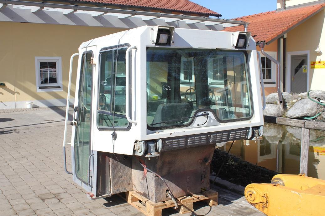Liebherr LR 622 - Kabin - İş makinaları: fotoğraf 5 Liebherr LR 622 - Kabin - İş makinaları: fotoğraf 5