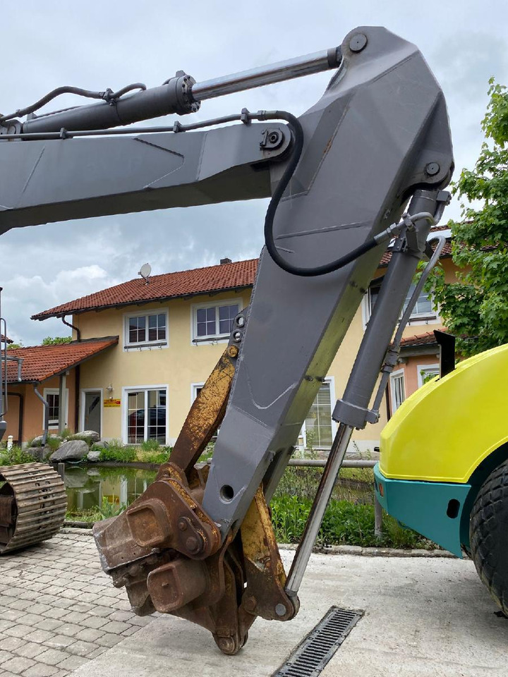 Paletli ekskavatör Volvo-Akermann EC 300: fotoğraf 6