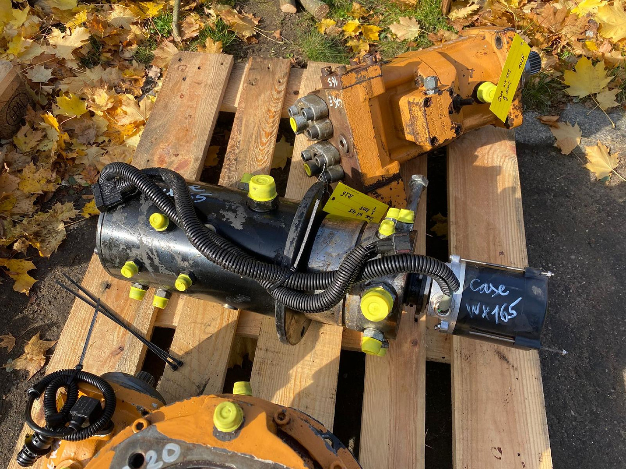 Case WX 165 - Yedek parça - İş makinaları: fotoğraf 5 Case WX 165 - Yedek parça - İş makinaları: fotoğraf 5