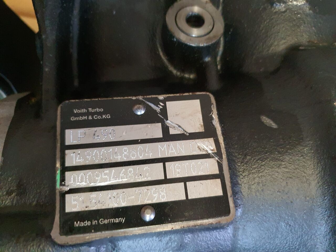 Voith 51.54100-7298 MAN Trucks truck - Kompresör - Kamyon: fotoğraf 2 Voith 51.54100-7298 MAN Trucks truck - Kompresör - Kamyon: fotoğraf 2