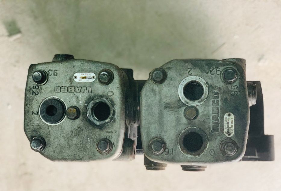 WABCO 2 cylindry oryginał 51.54112-3028 MAN TGA 51.54112-3028 - Kompresör - Kamyon: fotoğraf 3 WABCO 2 cylindry oryginał 51.54112-3028 MAN TGA 51.54112-3028 - Kompresör - Kamyon: fotoğraf 3