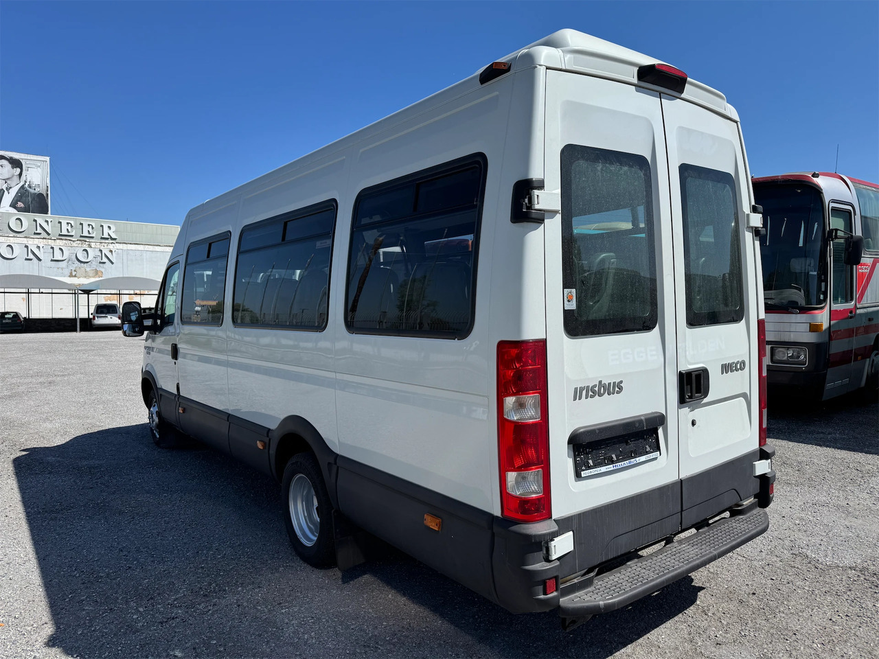 IVECO DAILY WAY - Turistik otobüs: fotoğraf 4 IVECO DAILY WAY - Turistik otobüs: fotoğraf 4