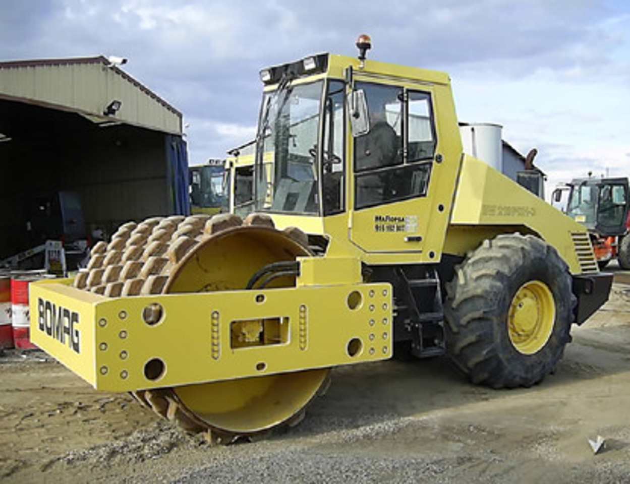 Autopropulsado Bomag BW 219PDH·3 - Kompaktör: fotoğraf 1 Autopropulsado Bomag BW 219PDH·3 - Kompaktör: fotoğraf 1