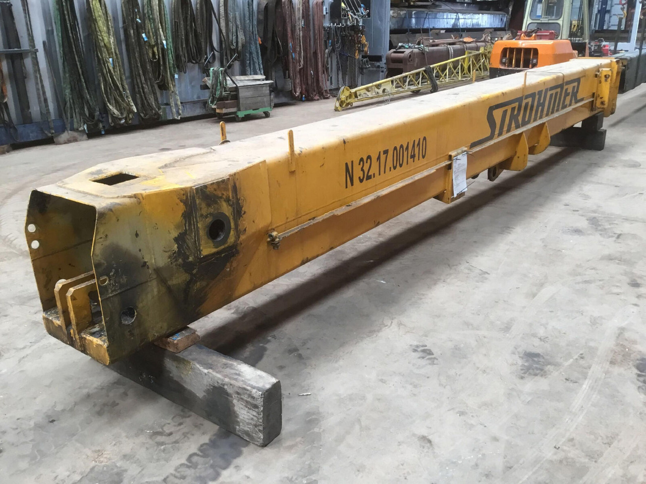 FAUN ATF 30-2 base section - Bom - Mobil vinç: fotoğraf 1 FAUN ATF 30-2 base section - Bom - Mobil vinç: fotoğraf 1