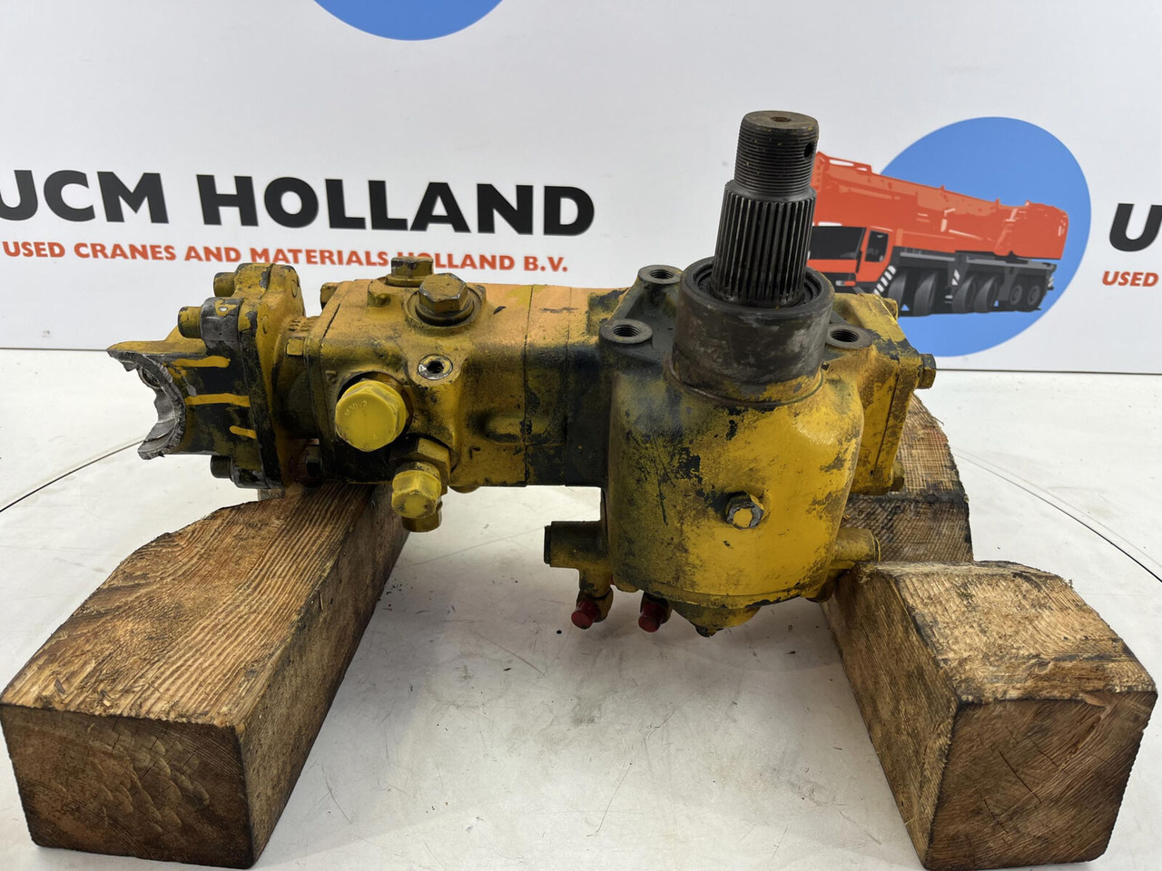 FAUN RTF 30 hydro steering box - Direksiyon kutusu - Vinç: fotoğraf 3 FAUN RTF 30 hydro steering box - Direksiyon kutusu - Vinç: fotoğraf 3