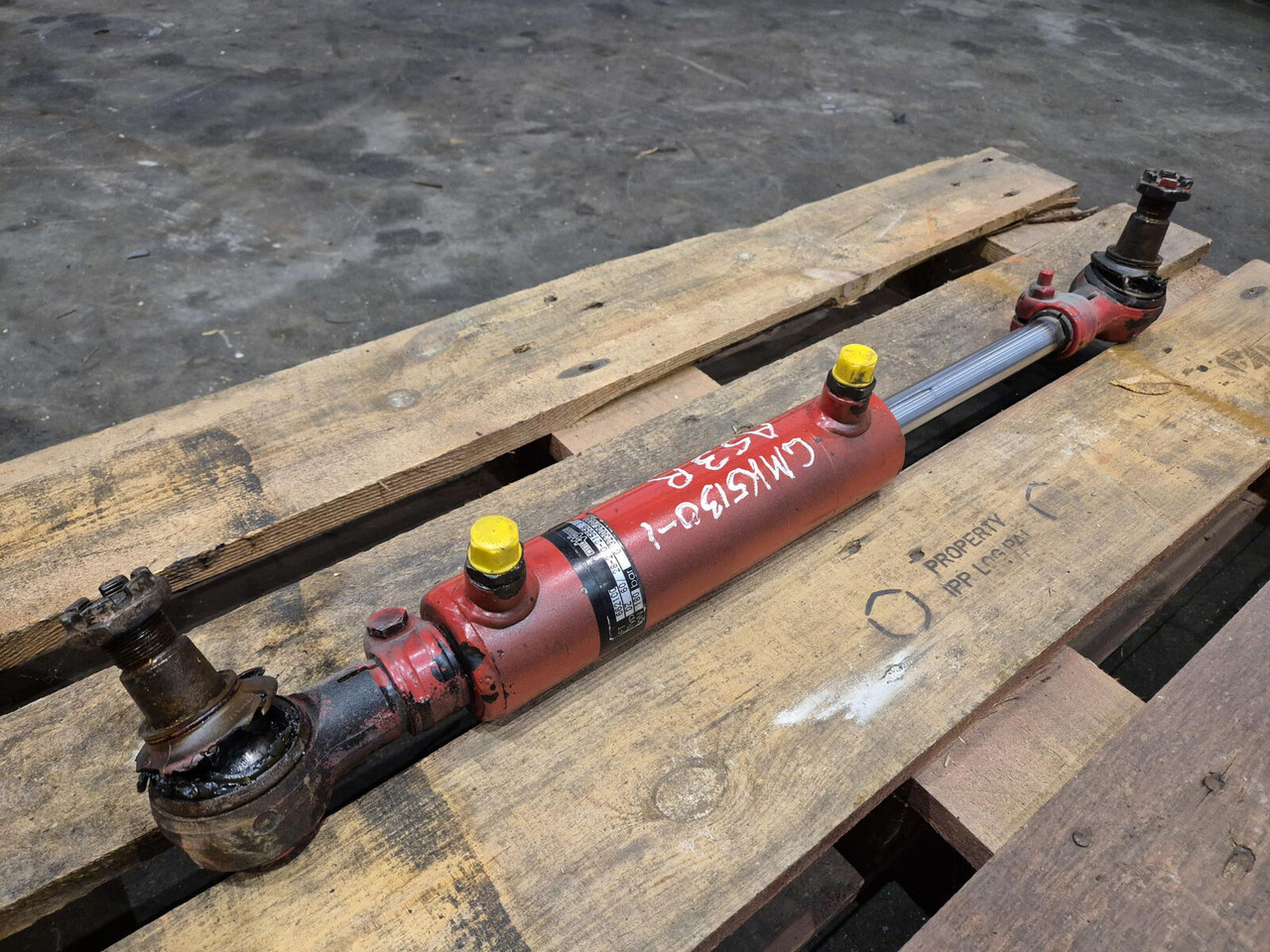 Grove GMK steering cylinder - Hidrolik silindir - Mobil vinç: fotoğraf 4 Grove GMK steering cylinder - Hidrolik silindir - Mobil vinç: fotoğraf 4