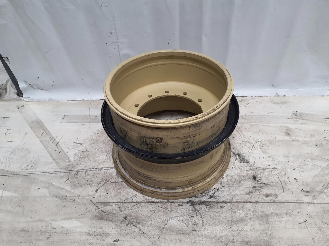 Grove Rim 525/80R25 12 20.5 3p - Jant - Vinç: fotoğraf 1 Grove Rim 525/80R25 12 20.5 3p - Jant - Vinç: fotoğraf 1