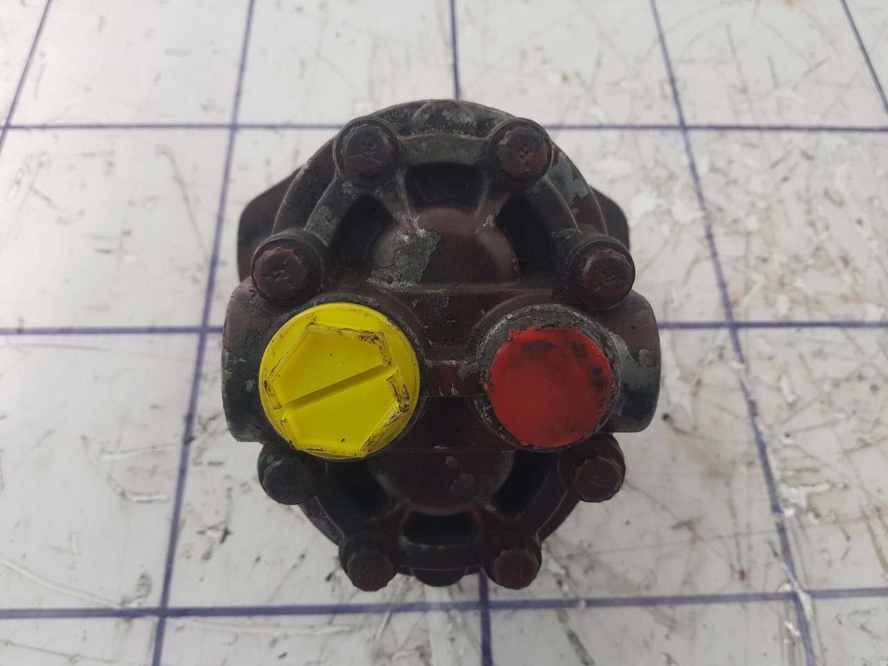 Grove steering pump - Hidrolik güçlendirici pompası - Vinç: fotoğraf 4 Grove steering pump - Hidrolik güçlendirici pompası - Vinç: fotoğraf 4