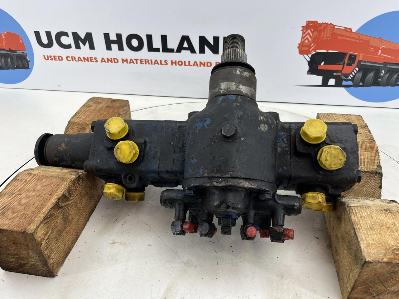 Liebherr LT 1090 steering box 180bar - Direksiyon kutusu - Vinç: fotoğraf 5 Liebherr LT 1090 steering box 180bar - Direksiyon kutusu - Vinç: fotoğraf 5