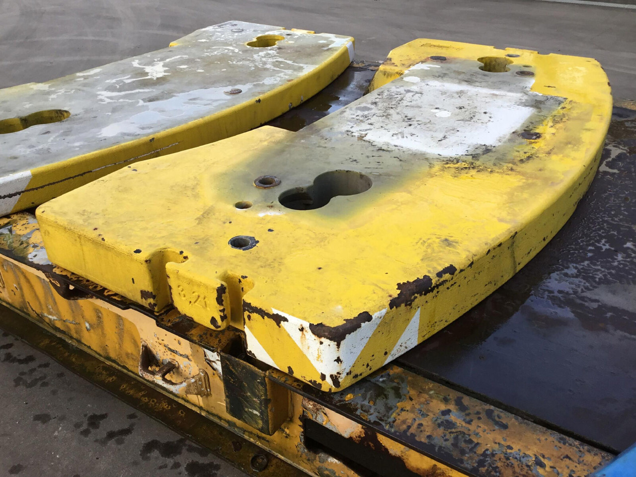 Liebherr LTM 1060-2 counterweight 3,2 ton - Denge ağırlık - Mobil vinç: fotoğraf 4 Liebherr LTM 1060-2 counterweight 3,2 ton - Denge ağırlık - Mobil vinç: fotoğraf 4