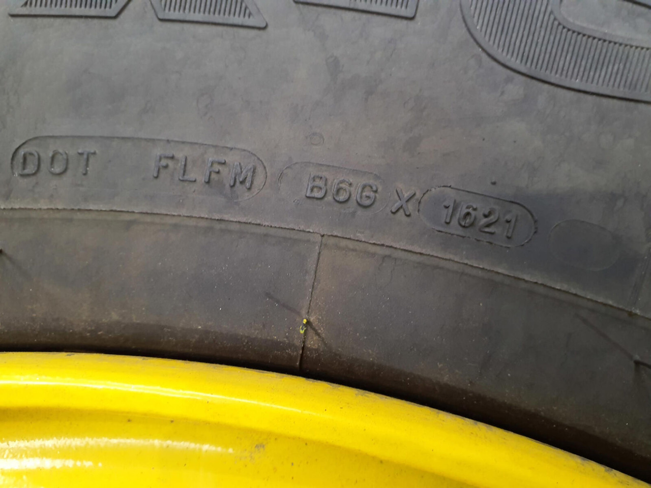 Michelin Wheel 445/95R25 10 12 1p - Komple tekerlek - Vinç: fotoğraf 4 Michelin Wheel 445/95R25 10 12 1p - Komple tekerlek - Vinç: fotoğraf 4