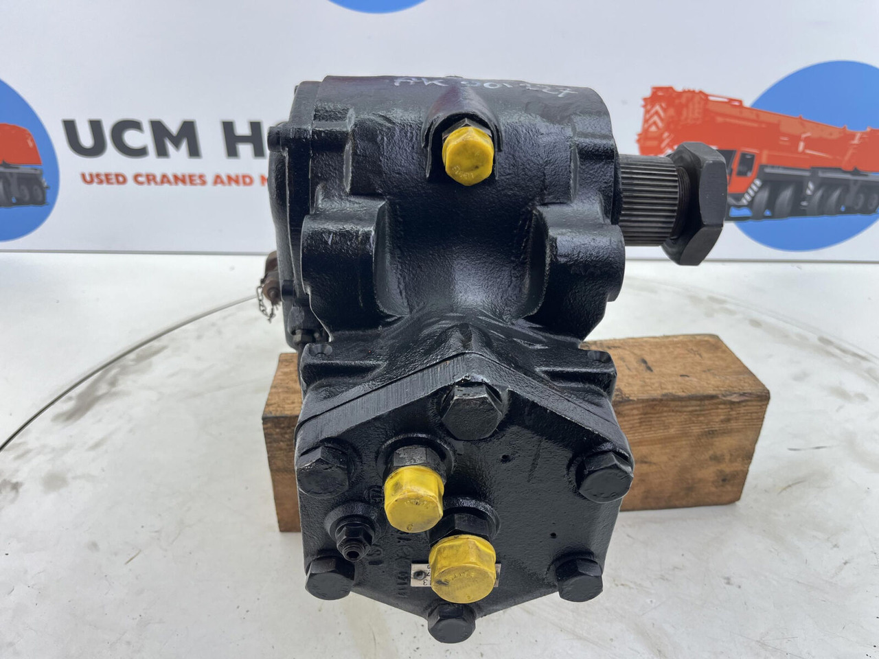 Spierings SK 477 AT4 steering box - Direksiyon kutusu - Vinç: fotoğraf 4 Spierings SK 477 AT4 steering box - Direksiyon kutusu - Vinç: fotoğraf 4