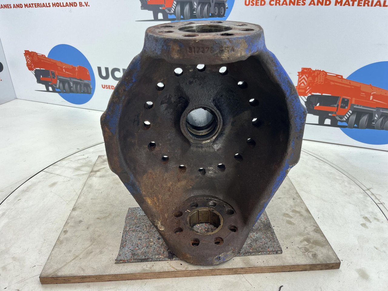 Terex AC 155, AC 205 Steering knuckle 16 holes - Akson - Mobil vinç: fotoğraf 5 Terex AC 155, AC 205 Steering knuckle 16 holes - Akson - Mobil vinç: fotoğraf 5