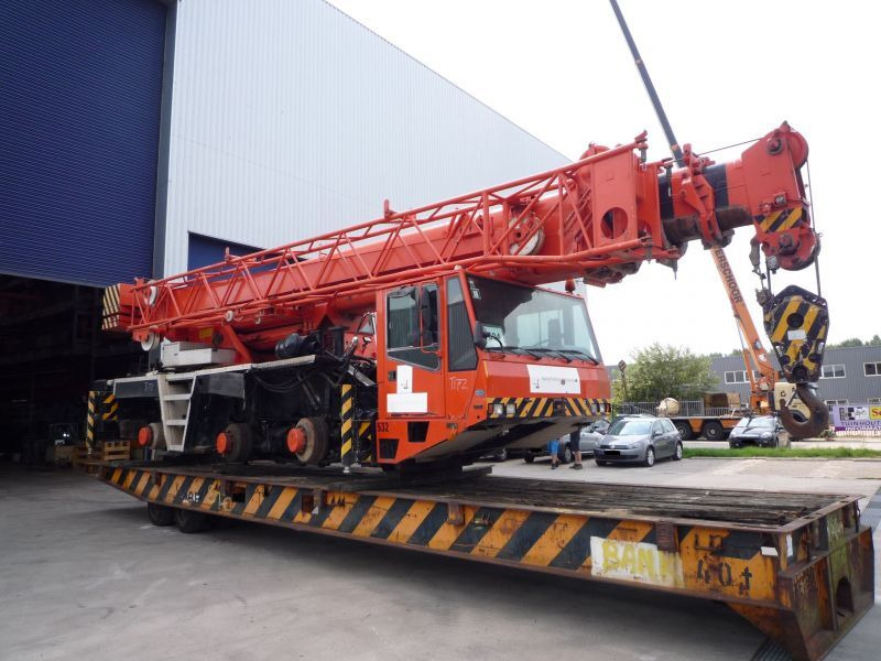 Terex AC 155 for parts - Mobil vinç: fotoğraf 1 Terex AC 155 for parts - Mobil vinç: fotoğraf 1