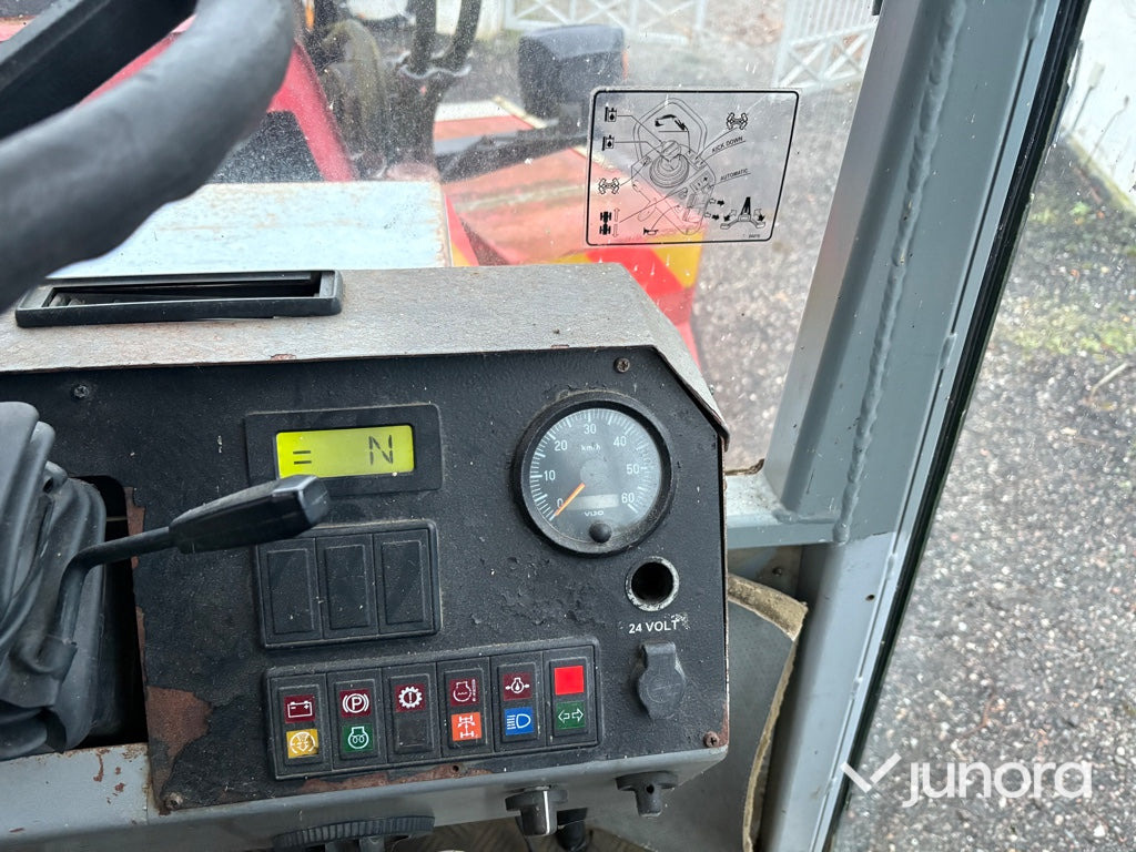 Iş makinesi Grävlastare - Huddig, 860: fotoğraf 18