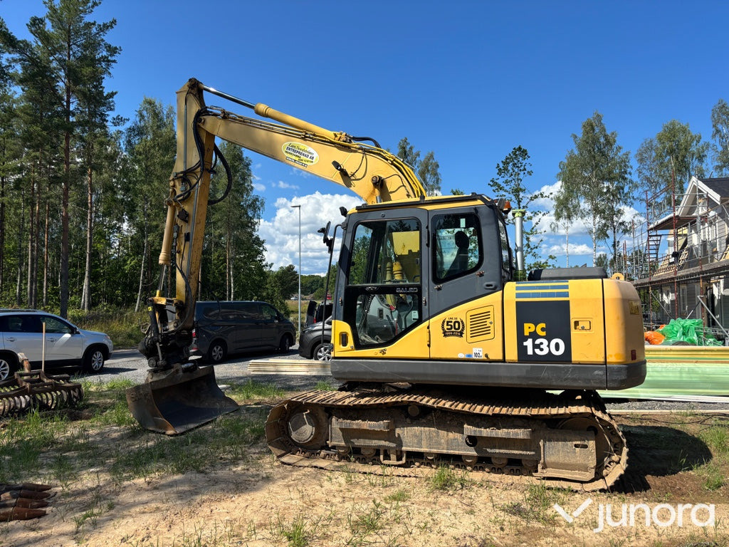 Grävmaskin Komatsu PC130 - Paletli ekskavatör: fotoğraf 3 Grävmaskin Komatsu PC130 - Paletli ekskavatör: fotoğraf 3