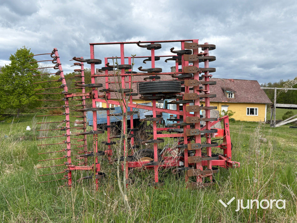 Harv Väderstad NZ-mini - Tırmık: fotoğraf 5 Harv Väderstad NZ-mini - Tırmık: fotoğraf 5