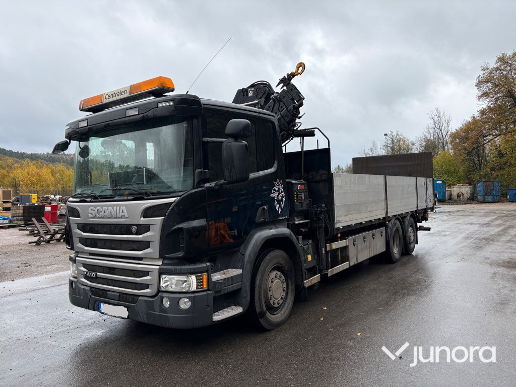 Kranbil - Scania P410, HiAB-kran - Sal/ Açık kasa kamyon, Vinçli kamyon: fotoğraf 1 Kranbil - Scania P410, HiAB-kran - Sal/ Açık kasa kamyon, Vinçli kamyon: fotoğraf 1