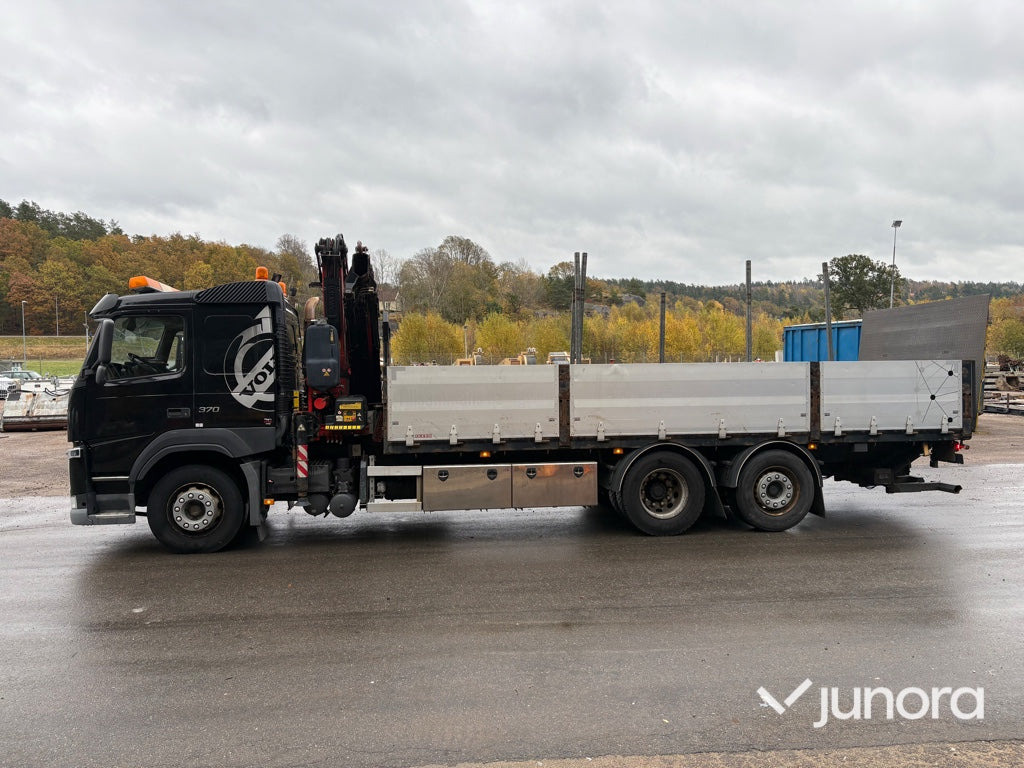 Lastbil med kran - Volvo FM 370 FASSI F155 - Sal/ Açık kasa kamyon, Vinçli kamyon: fotoğraf 2 Lastbil med kran - Volvo FM 370 FASSI F155 - Sal/ Açık kasa kamyon, Vinçli kamyon: fotoğraf 2