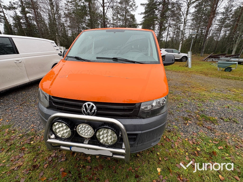 Lätt Lastbil - Volkswagen Transporter 4x4 - Panelvan: fotoğraf 3 Lätt Lastbil - Volkswagen Transporter 4x4 - Panelvan: fotoğraf 3