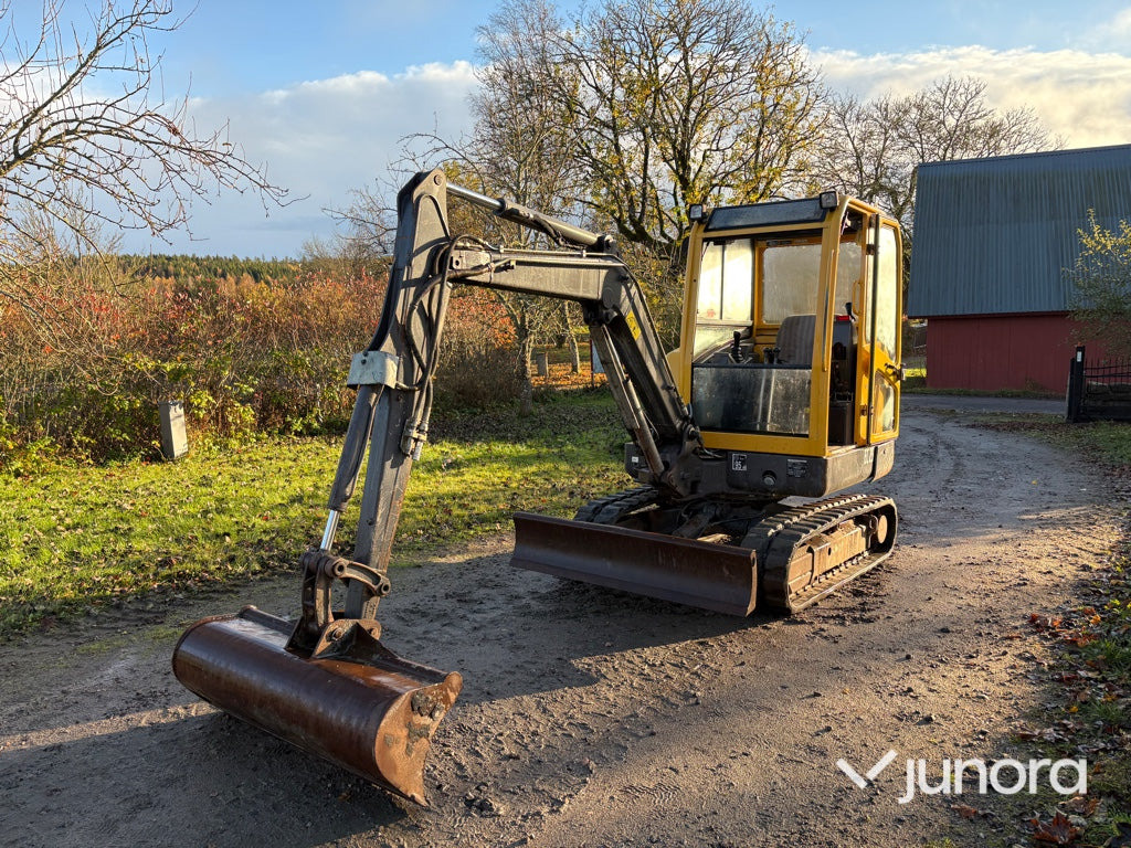 Minigrävare - Volvo, EC25 - Mini ekskavatör: fotoğraf 1 Minigrävare - Volvo, EC25 - Mini ekskavatör: fotoğraf 1