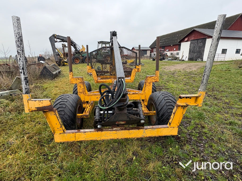 Skogsvagn - med Mowikran 2245 - Orman römorku: fotoğraf 5 Skogsvagn - med Mowikran 2245 - Orman römorku: fotoğraf 5