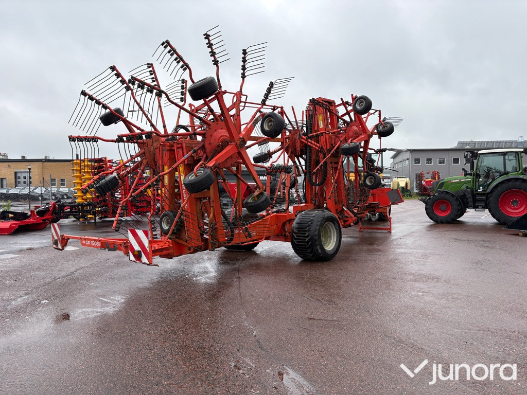 Strängläggare Kuhn GA15031 - Ot toplama tırmığı: fotoğraf 5 Strängläggare Kuhn GA15031 - Ot toplama tırmığı: fotoğraf 5
