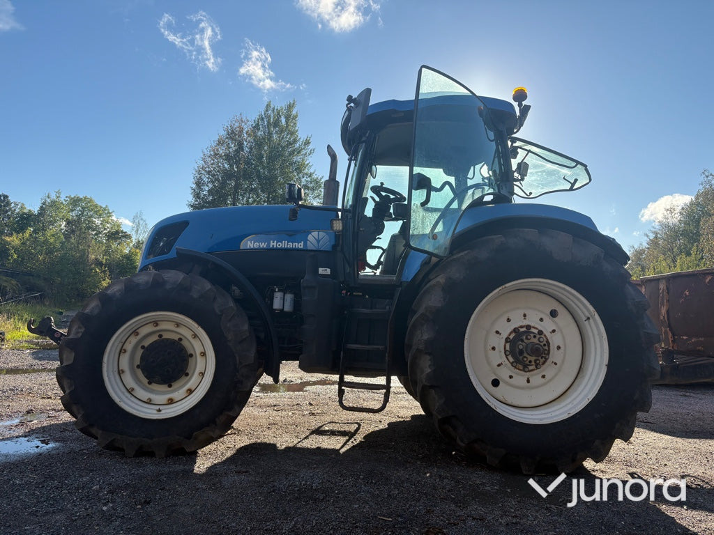 Traktor - New Holland T7040 - Traktör: fotoğraf 4 Traktor - New Holland T7040 - Traktör: fotoğraf 4