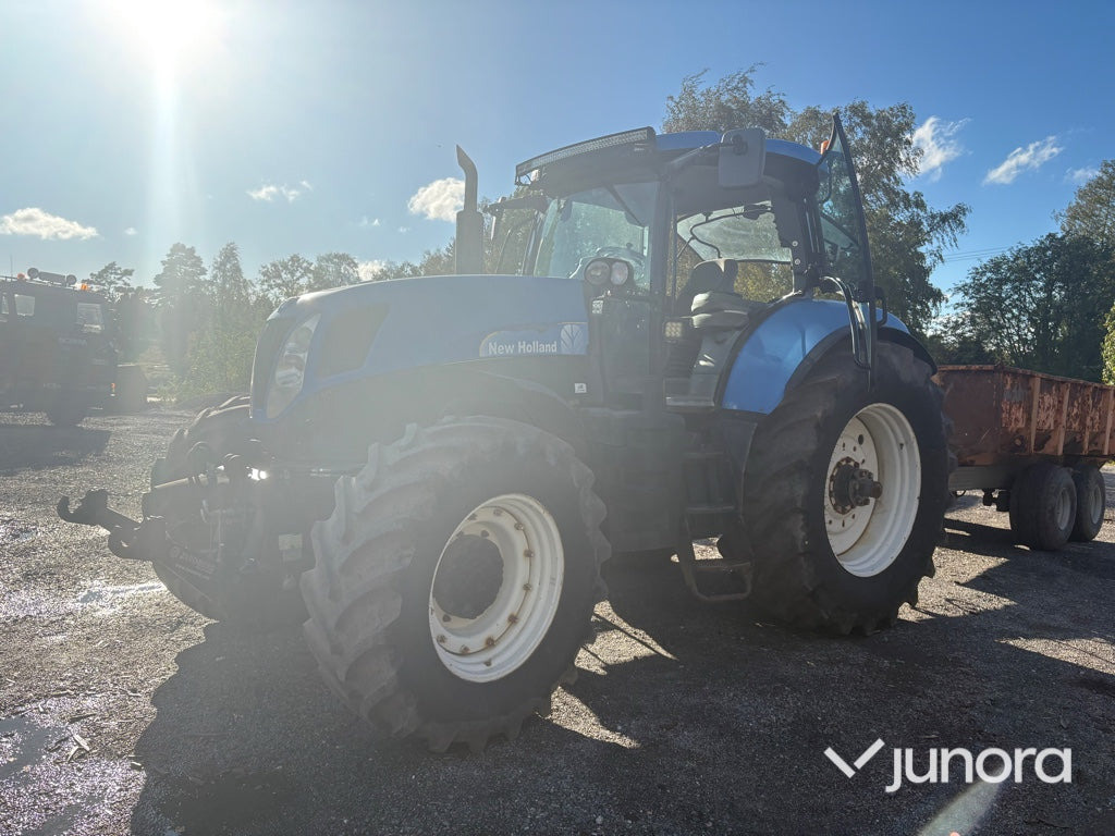 Traktor - New Holland T7040 - Traktör: fotoğraf 3 Traktor - New Holland T7040 - Traktör: fotoğraf 3