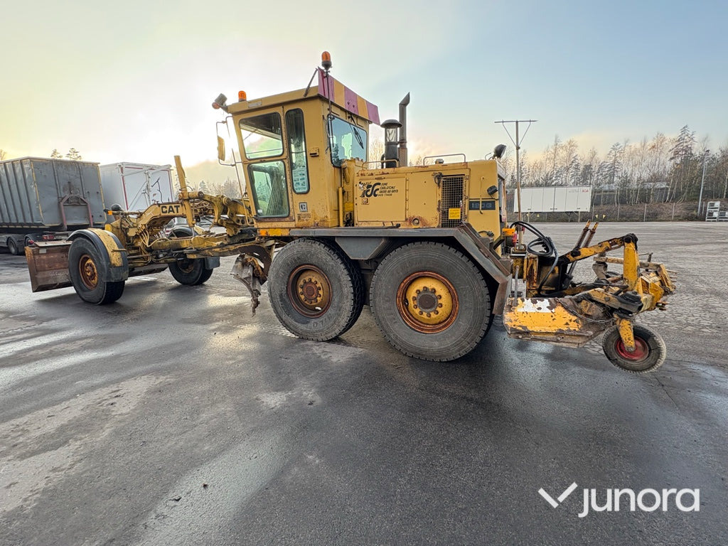 Vägskrapa - Caterpillar, 120G - Skreyper: fotoğraf 4 Vägskrapa - Caterpillar, 120G - Skreyper: fotoğraf 4