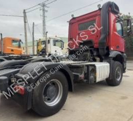 Mercedes Arocs 1845 - Çekici: fotoğraf 2 Mercedes Arocs 1845 - Çekici: fotoğraf 2