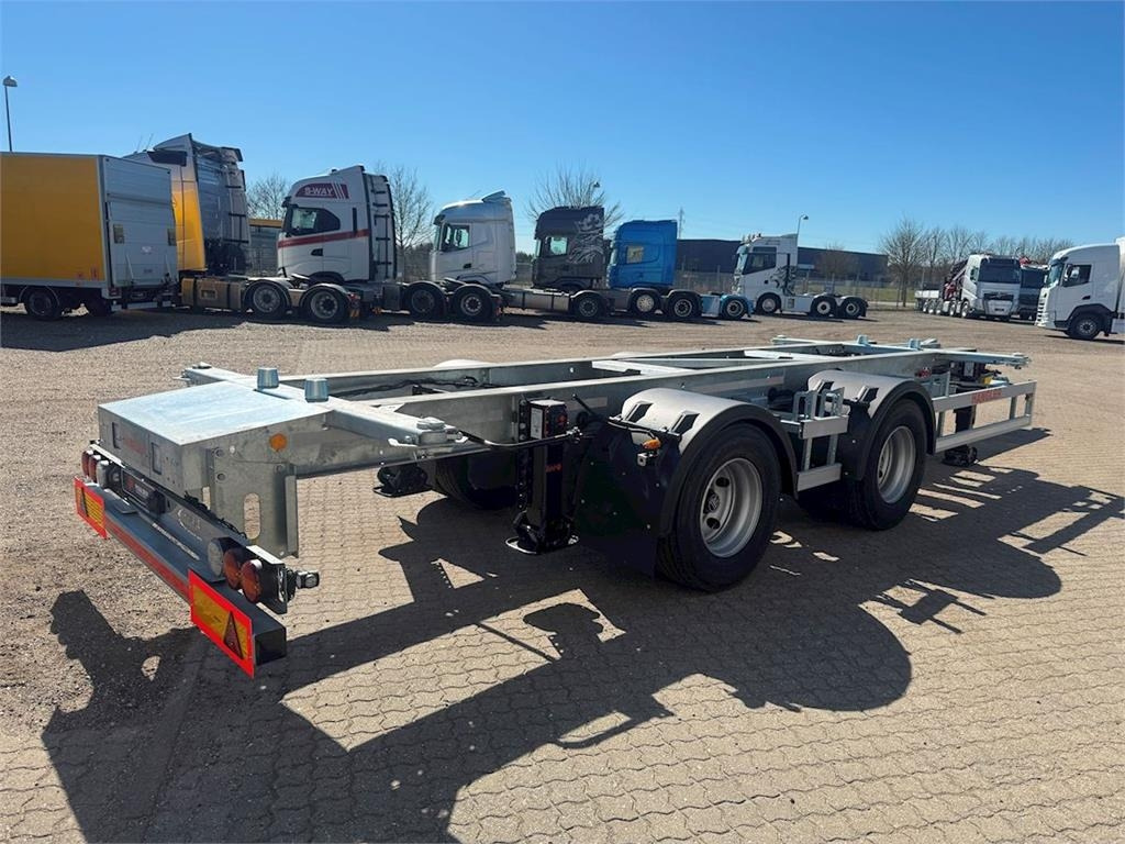 Hangler 20 ton til alle veksellads typer - Konteynır taşıyıcı/ Yedek karoser römork: fotoğraf 2 Hangler 20 ton til alle veksellads typer - Konteynır taşıyıcı/ Yedek karoser römork: fotoğraf 2