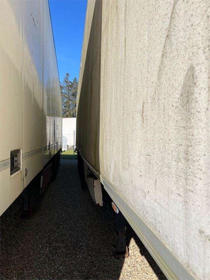 Krone 13,6 mtr boks - Kapalı karoser dorse: fotoğraf 2 Krone 13,6 mtr boks - Kapalı karoser dorse: fotoğraf 2