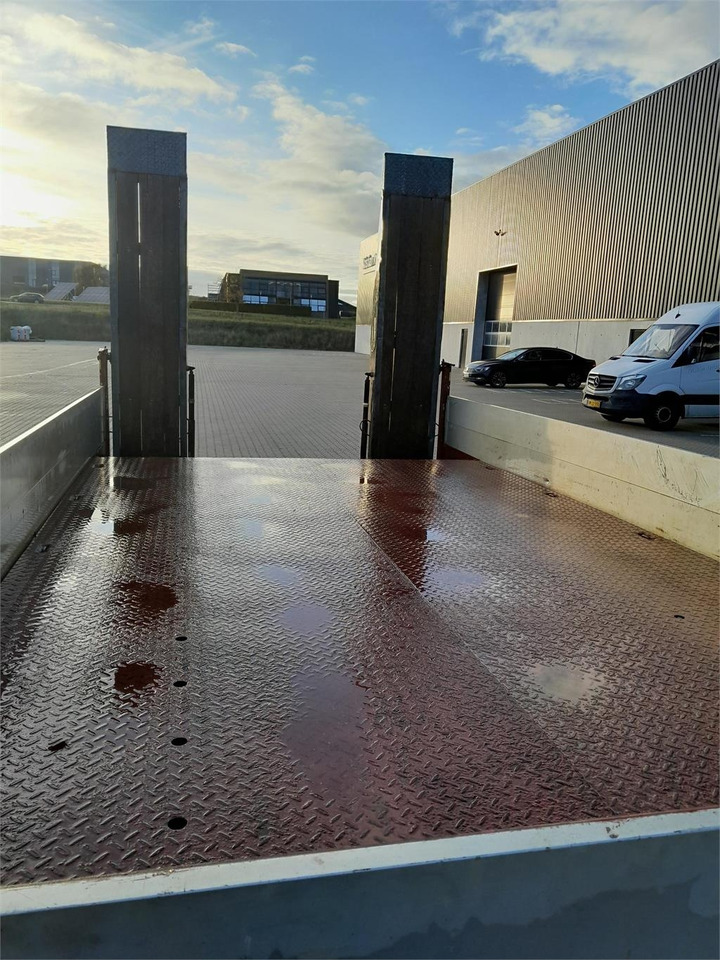 MTDK KC200 11,8 ton 5,2 mtr lad + ramper - Alçak çerçeveli platform römork: fotoğraf 4 MTDK KC200 11,8 ton 5,2 mtr lad + ramper - Alçak çerçeveli platform römork: fotoğraf 4