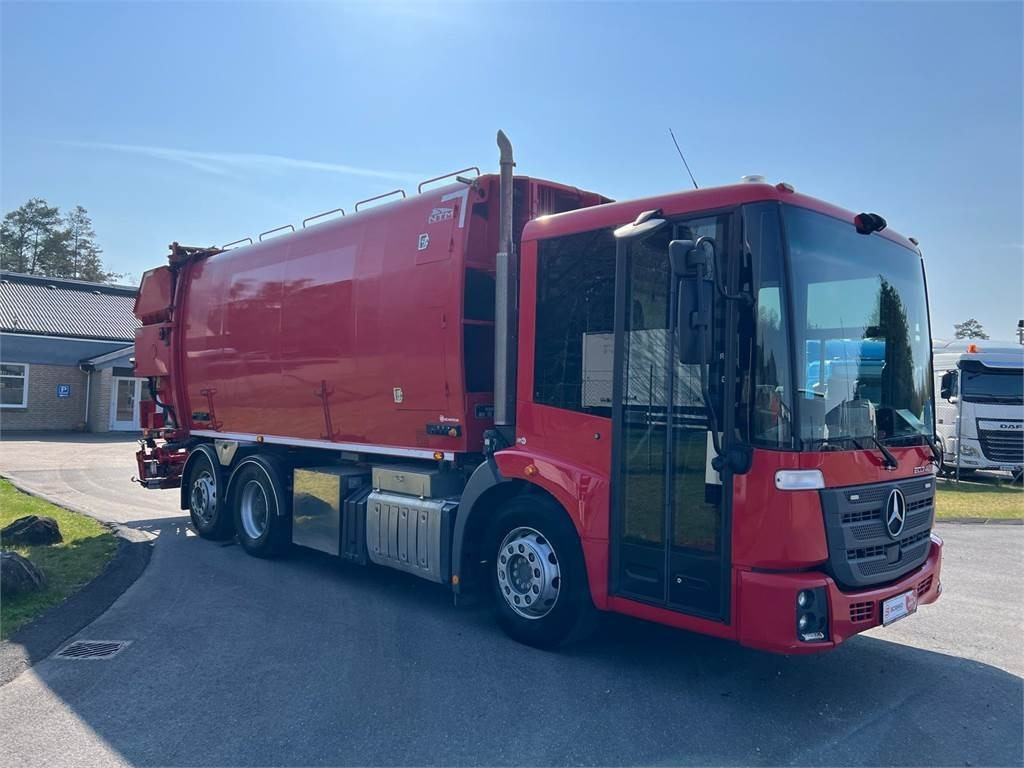 Mercedes-Benz Econic 2630L ENA 4 kammer NTM - Çöp kamyonu: fotoğraf 4 Mercedes-Benz Econic 2630L ENA 4 kammer NTM - Çöp kamyonu: fotoğraf 4