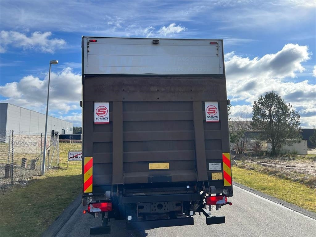 Scania P280 LB 6x2*4 MLB - 24 pallets - Tenteli kamyon: fotoğraf 3 Scania P280 LB 6x2*4 MLB - 24 pallets - Tenteli kamyon: fotoğraf 3
